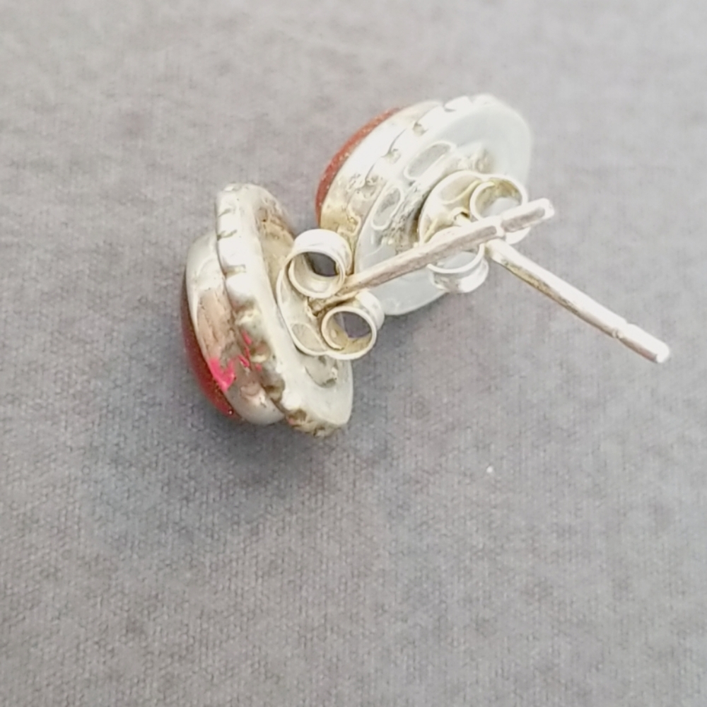Sand Stone stud earrings. - Picture 3 of 3